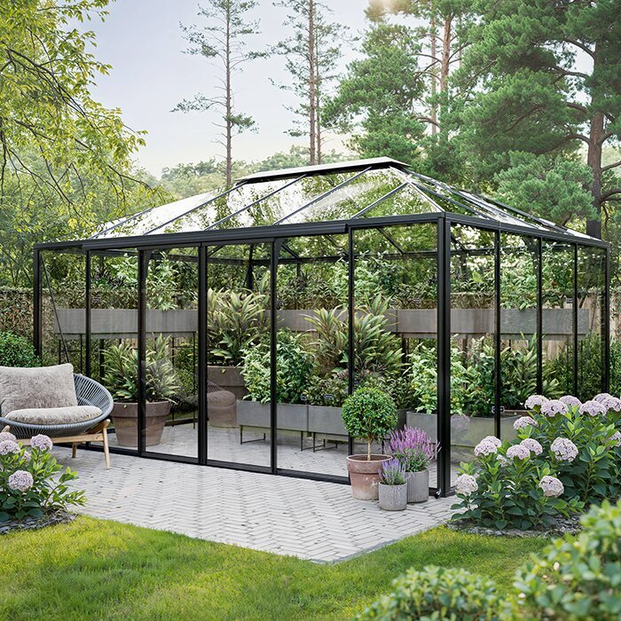 Pyramidengewächshaus